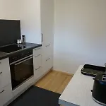 Haus Mit 6 Schlafzimmer, Pool Und Grossem Garten Mader