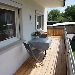 Haus Mit 6 Schlafzimmer, Pool Und Grossem Garten Mader