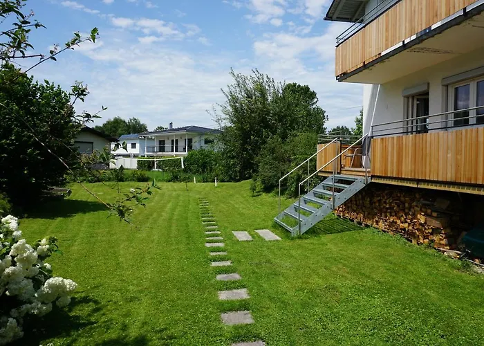 Haus Mit 6 Schlafzimmer, Pool Und Grossem Garten Mader