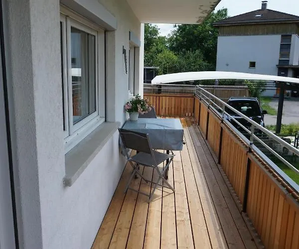 Haus Mit 6 Schlafzimmer, Pool Und Grossem Garten Mader