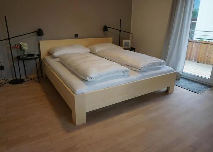 Haus Mit 6 Schlafzimmer, Pool Und Grossem Garten * Mader